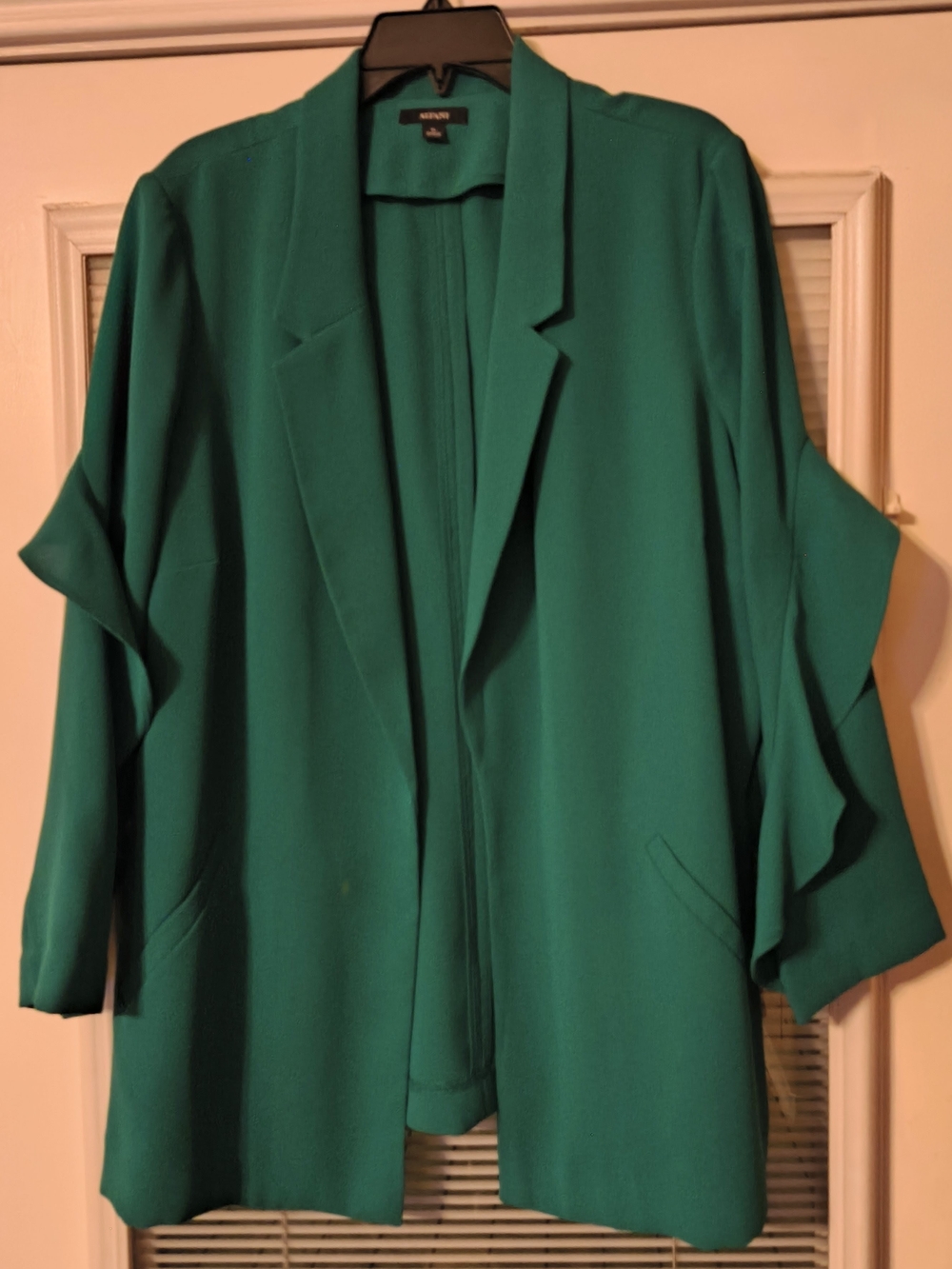 Alfani Emerald Green Women's Sleeveless Blouse - Picture 4 of 4